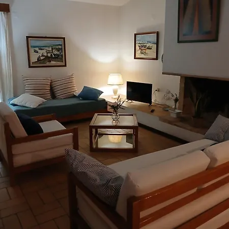 Apart. Barracuda 빌라모라